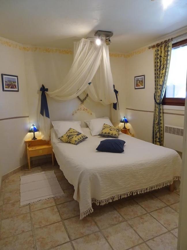 Appartement Locaspera à Spéracèdes Extérieur photo